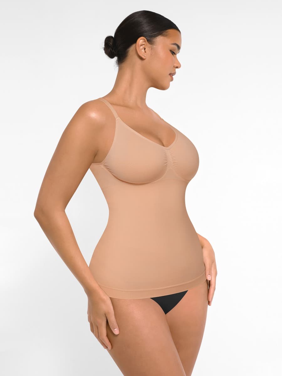 Formendes Top mit integriertem BH