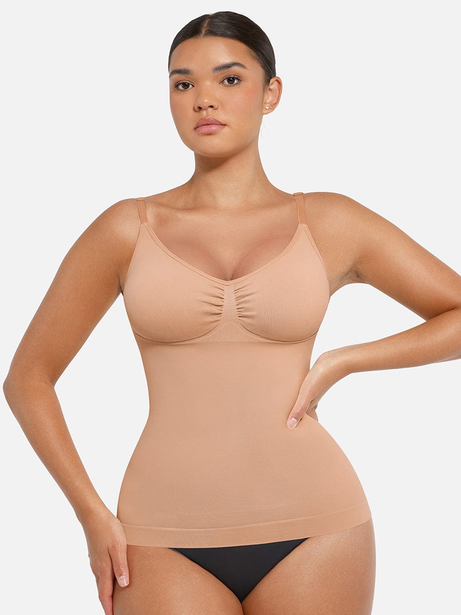 Formendes Top mit integriertem BH