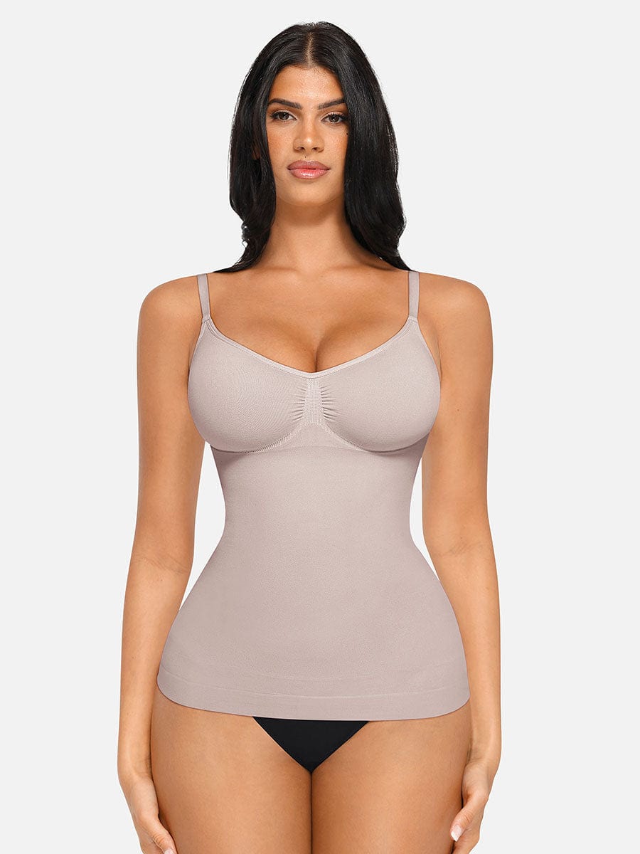 Formendes Top mit integriertem BH