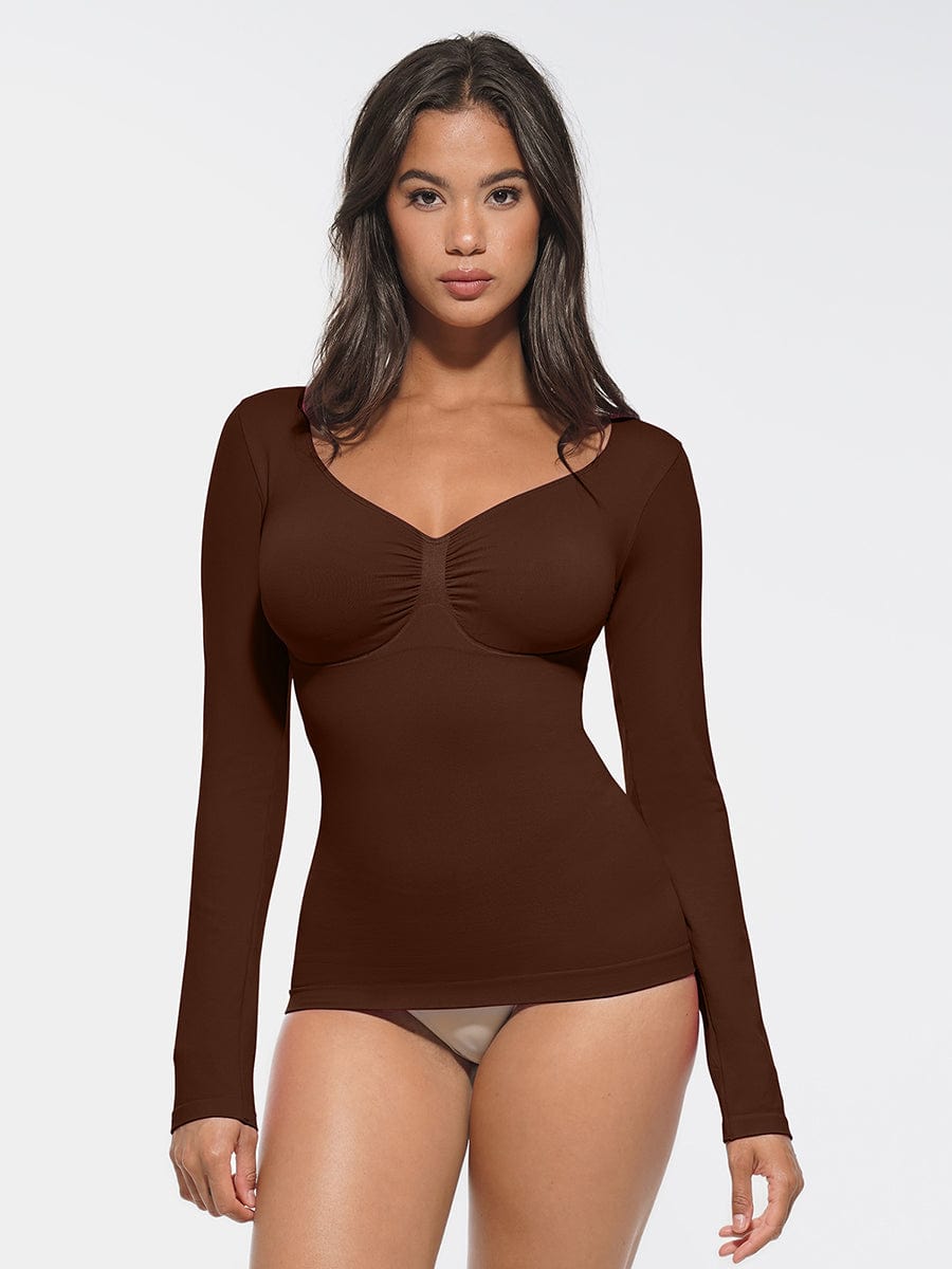Nahtloses formendes Top mit elegantem Ausschnitt