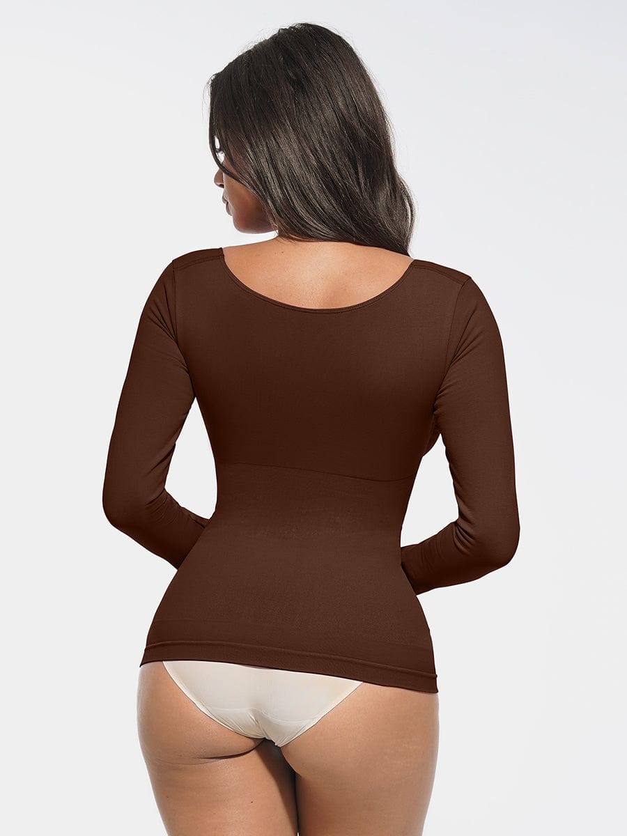 Nahtloses formendes Top mit elegantem Ausschnitt