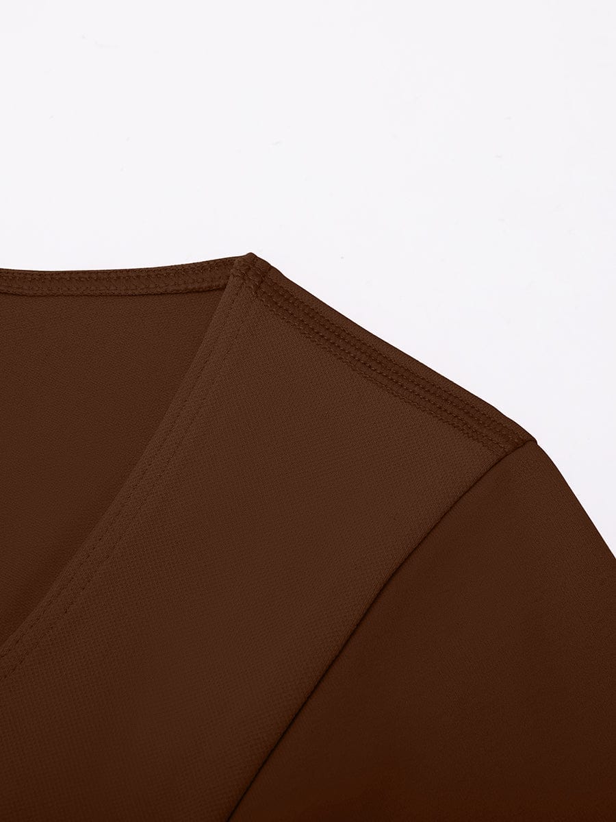 Nahtloses formendes Top mit elegantem Ausschnitt